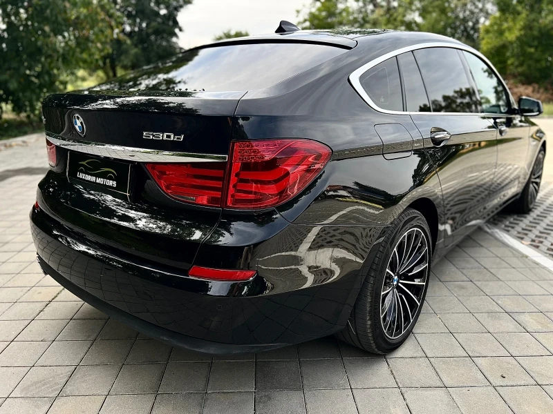 BMW 530 НЕРАЗЛИЧИМ ОТ НОВ, снимка 4 - Автомобили и джипове - 53240817