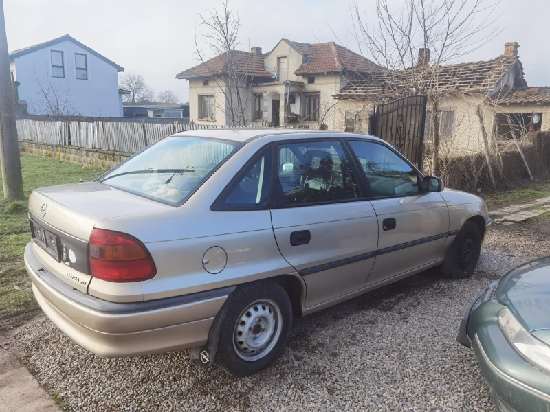 Opel Astra 1.7TD 87000km!!!, снимка 3 - Автомобили и джипове - 53473440