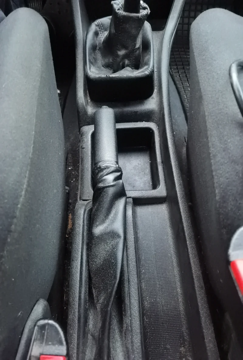 Opel Astra 1.7TD 87000km!!!, снимка 8 - Автомобили и джипове - 53473440