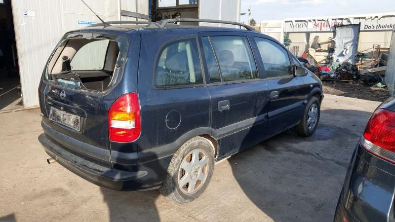 Opel Zafira 1.6 Ecoflex, метан, снимка 4 - Автомобили и джипове - 47056593