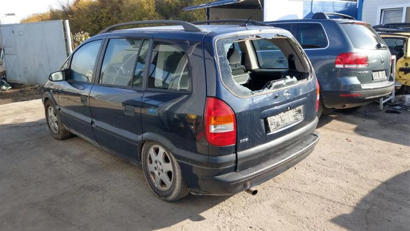 Opel Zafira 1.6 Ecoflex, метан, снимка 5 - Автомобили и джипове - 47056593