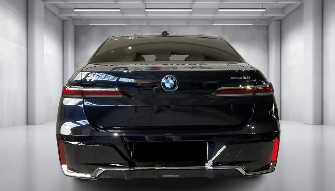 BMW i7 M60 xDrive = Shadow Line =  | Mobile.bg   2