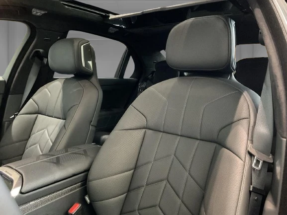 BMW i7 M60 xDrive = Shadow Line =  | Mobile.bg   6