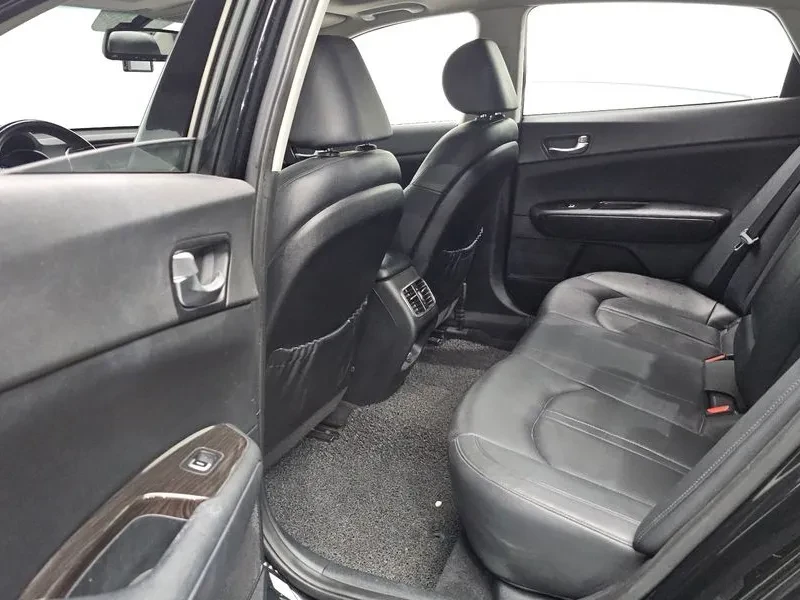 Kia K5 1.7 SX PRESTIGE, снимка 11 - Автомобили и джипове - 55717789