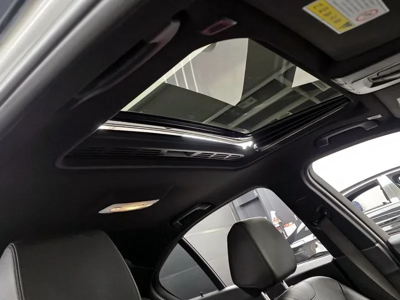 BMW 328 I M Sports, снимка 17 - Автомобили и джипове - 55830873