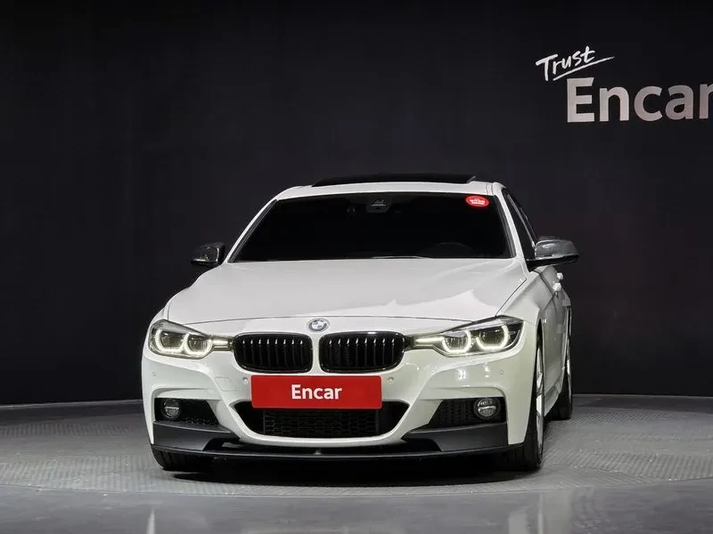 BMW 328 I M Sports, снимка 3 - Автомобили и джипове - 55830873