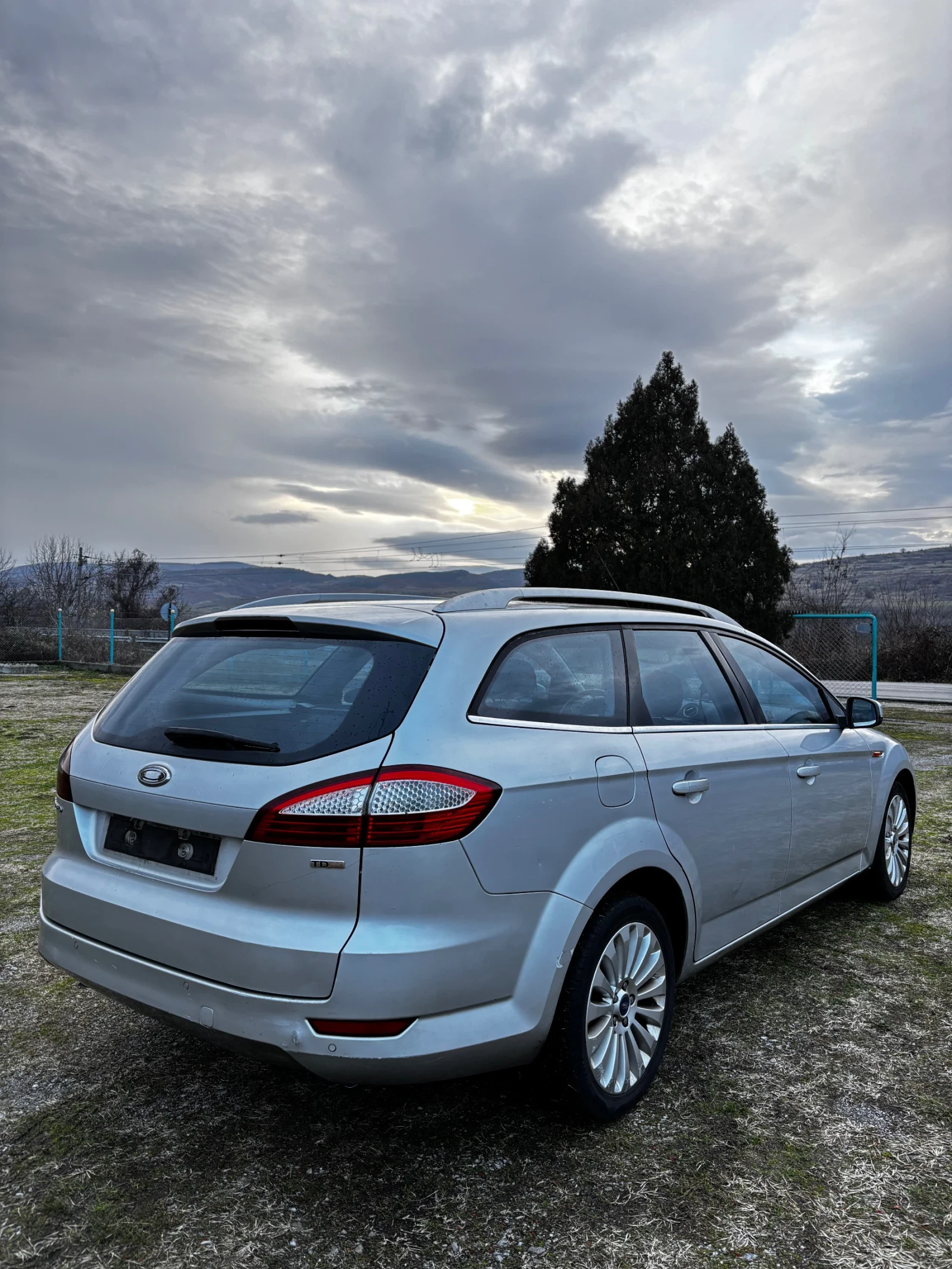 Ford Mondeo 2.0TDCI 140кс , ръчка 6 скорости ! Италия - изображение 3