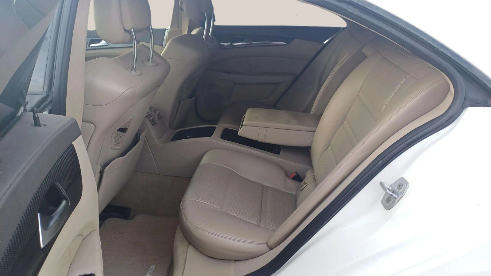 Mercedes-Benz CLS 63 AMG 5.5i | Mobile.bg   11