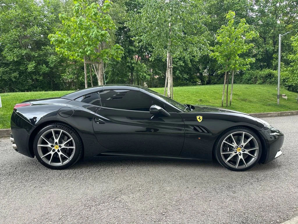 Ferrari California  - изображение 8