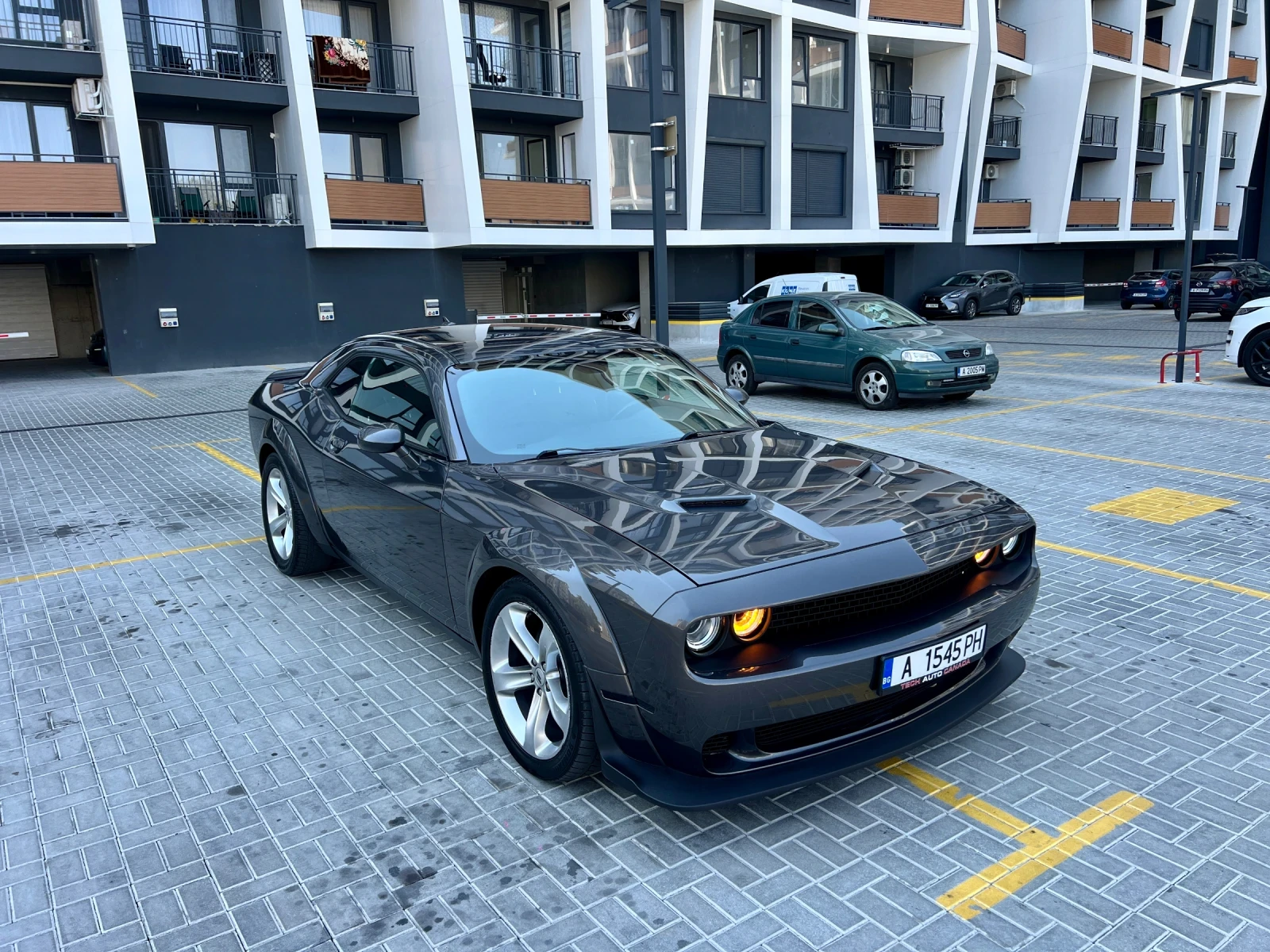 Dodge Challenger 5.7 R/T LPG регистриран WIDEBODY - изображение 6