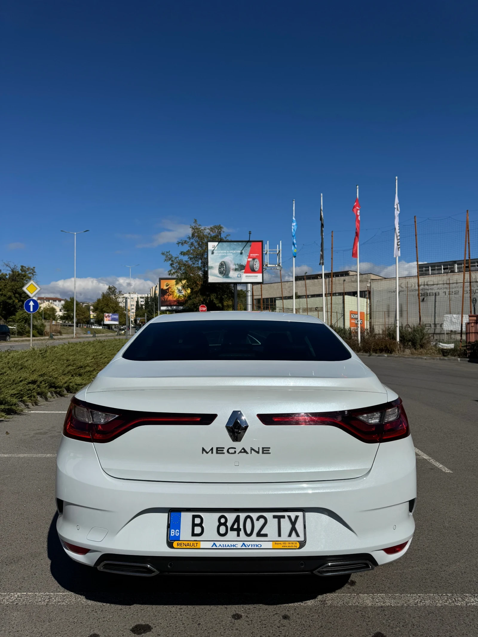 Renault Megane 1.3 ТСЕ - изображение 5