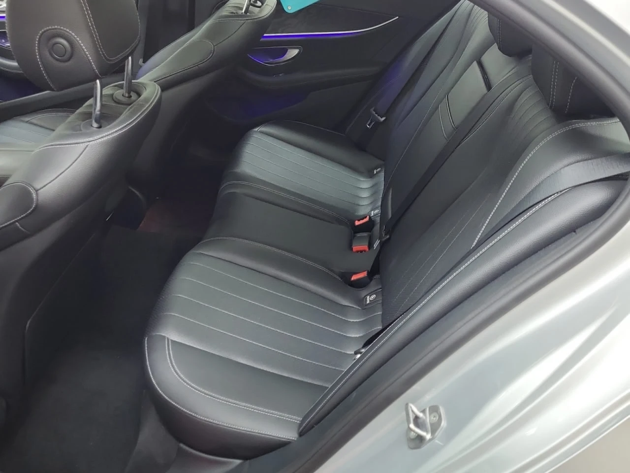 Mercedes-Benz E 300 *  *    *   *  | Mobile.bg   13