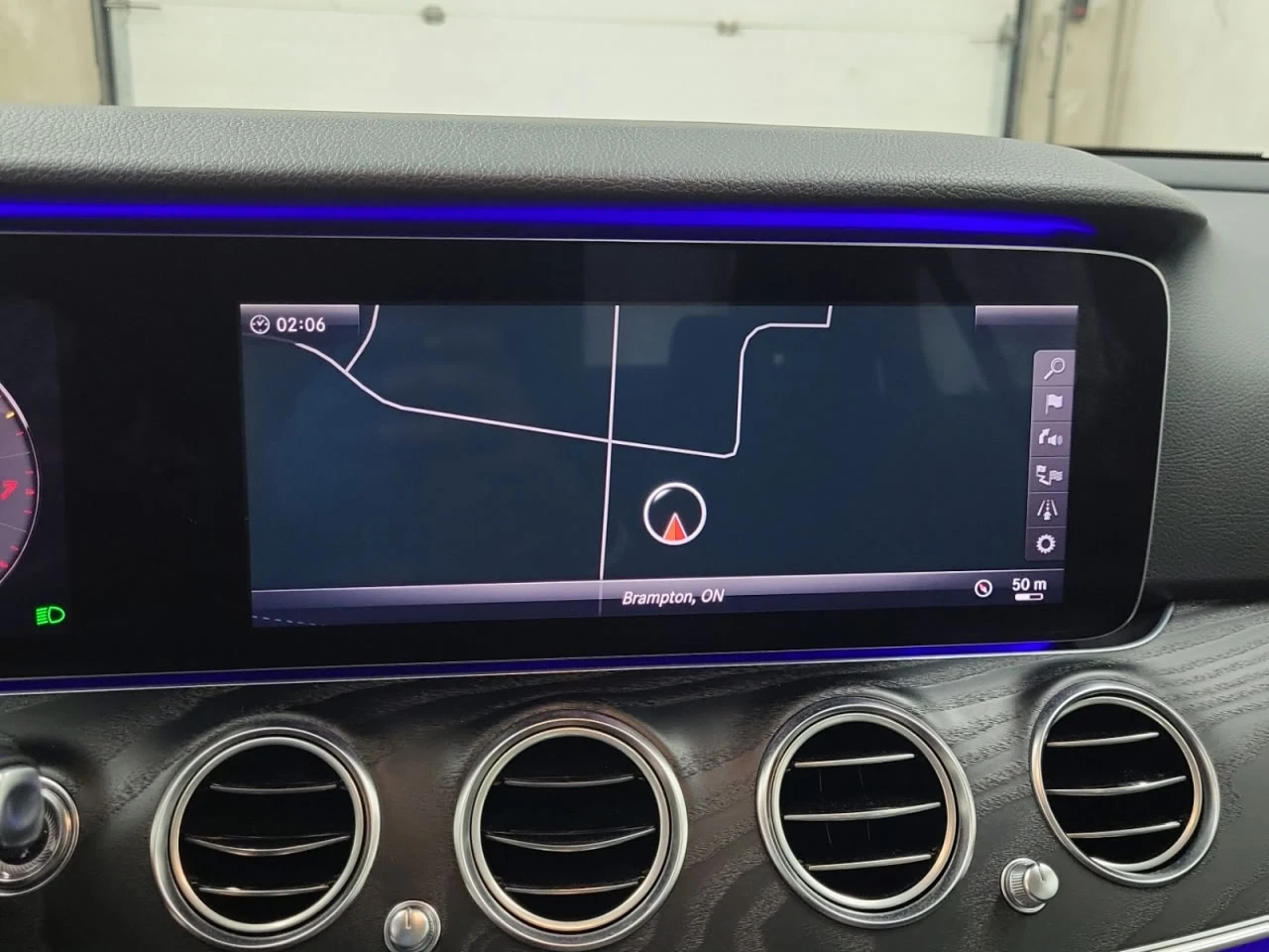 Mercedes-Benz E 300 *  *    *   *  | Mobile.bg   11