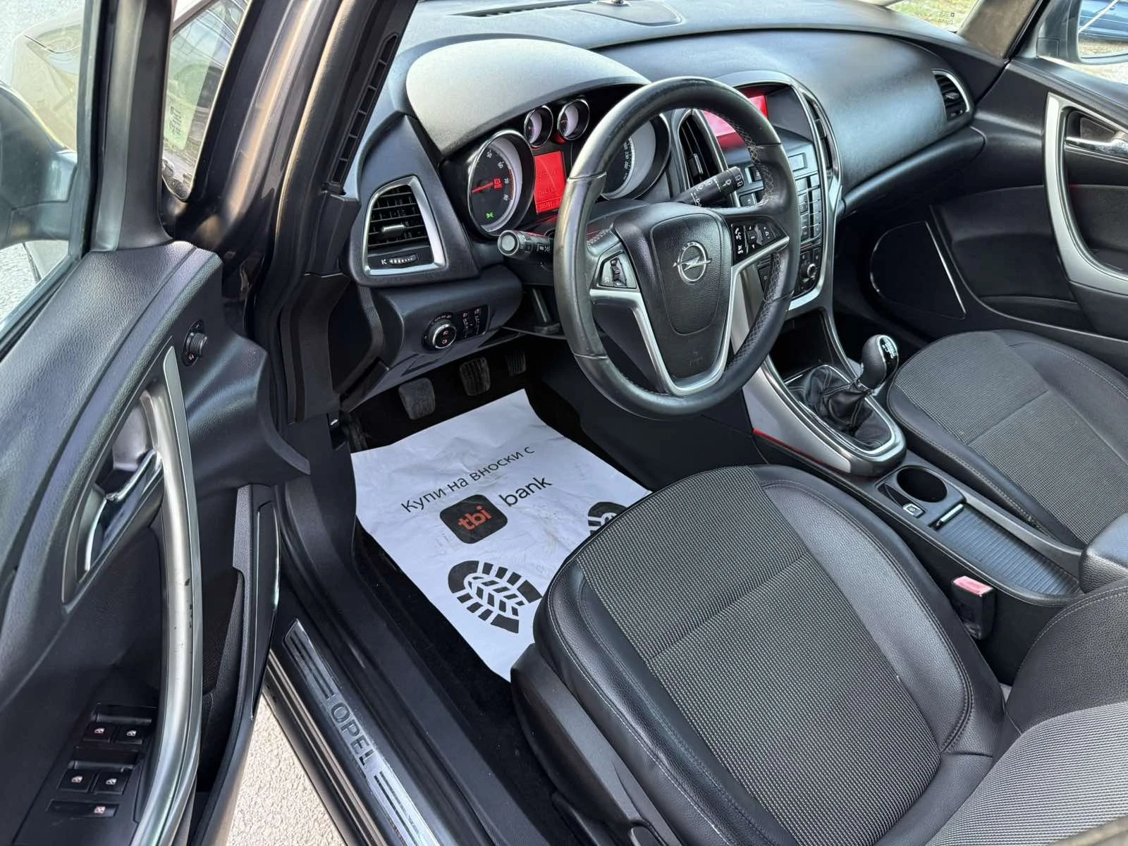 Opel Astra 1.4i  149k.s. | Mobile.bg   11