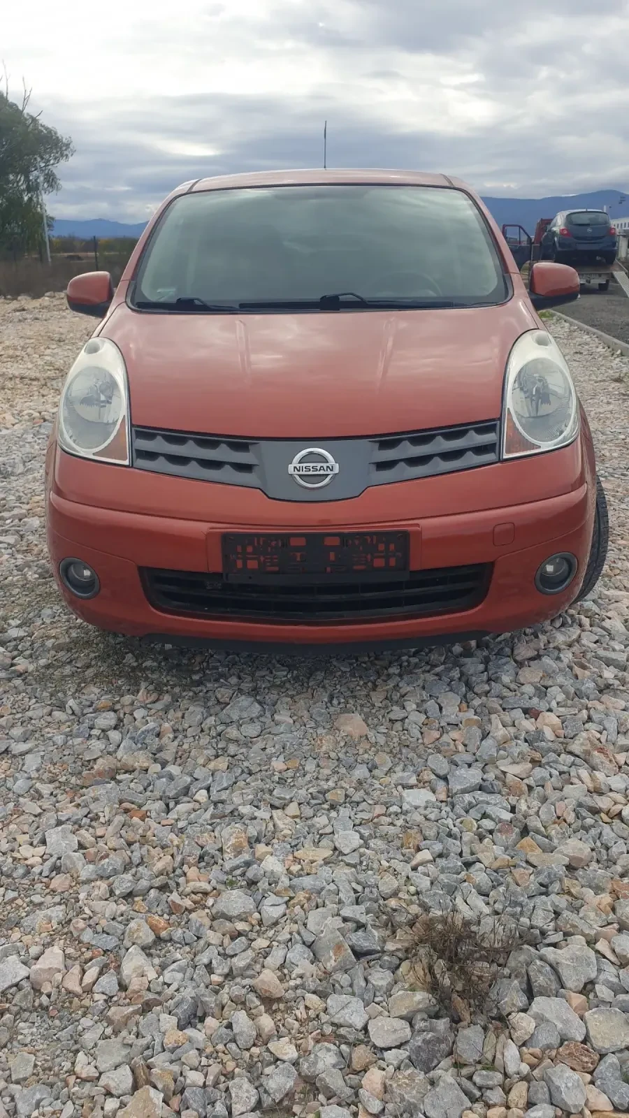 Nissan Note 1.4 - изображение 2