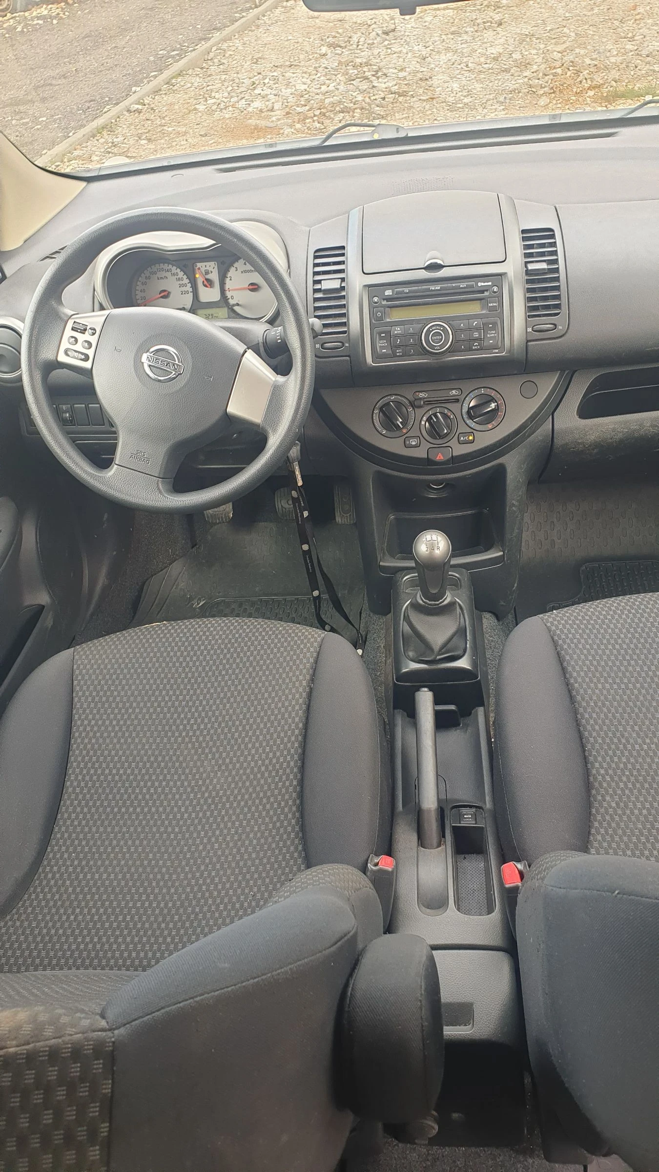 Nissan Note 1.4 - изображение 7