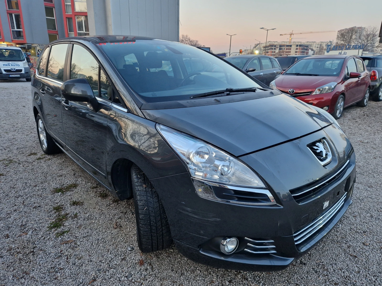 Peugeot 5008 1, 6HDI/16v - изображение 3