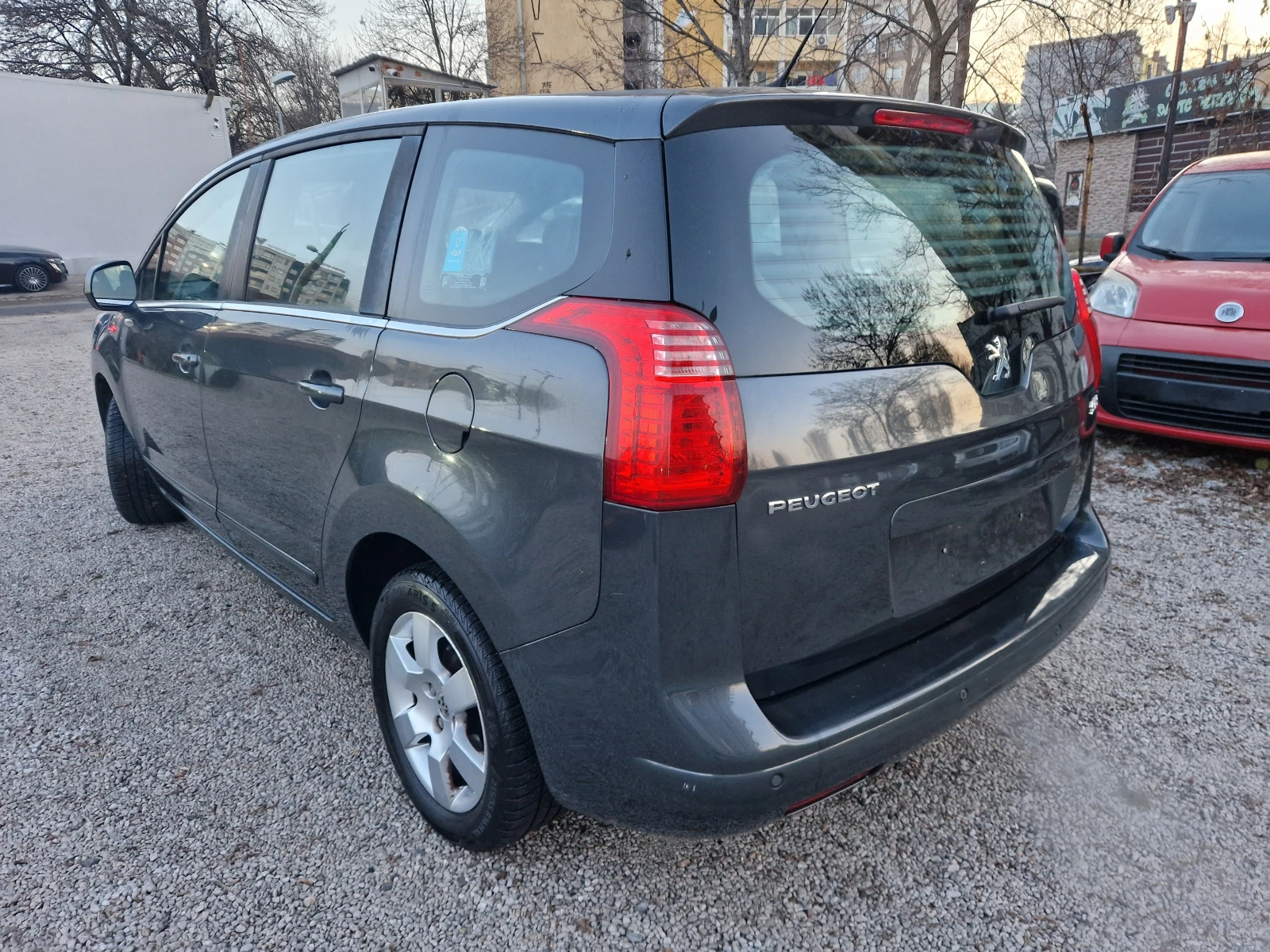 Peugeot 5008 1, 6HDI/16v - изображение 7