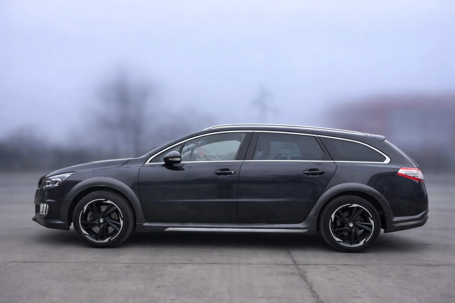 Peugeot 508 RXH 2.0 HDI* PANO* MASSAGE* HEAD UP* KEY LESS | Mobile.bg � ����������� 4