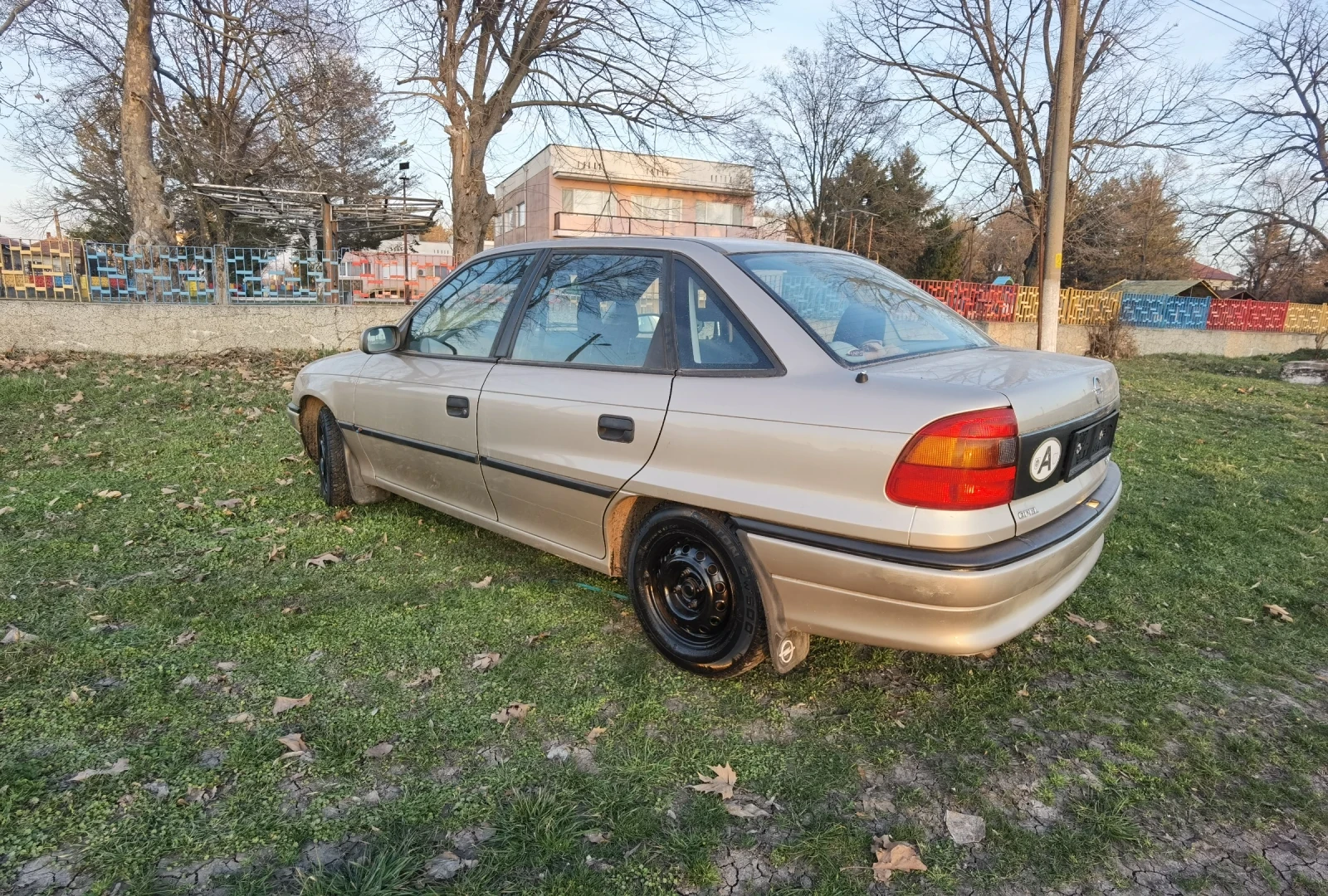Opel Astra 1.7TD 87000km!!!, снимка 4 - Автомобили и джипове - 53473440