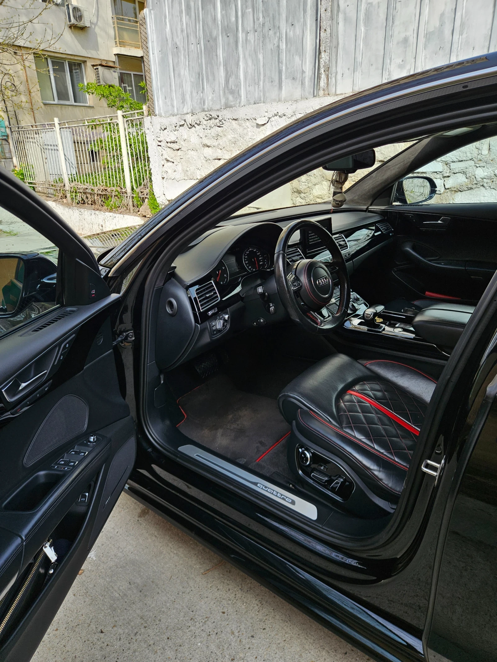 Audi A8, снимка 7 - Автомобили и джипове - 54182273