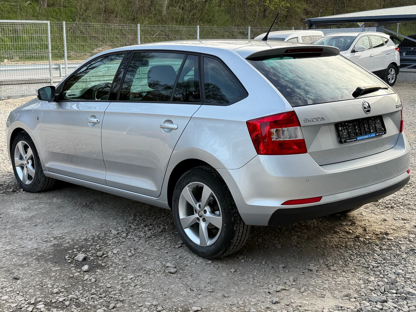 Skoda Rapid DIESEL* AVTOMAT* KLIMA* EVRO5, снимка 6 - Автомобили и джипове - 54206617