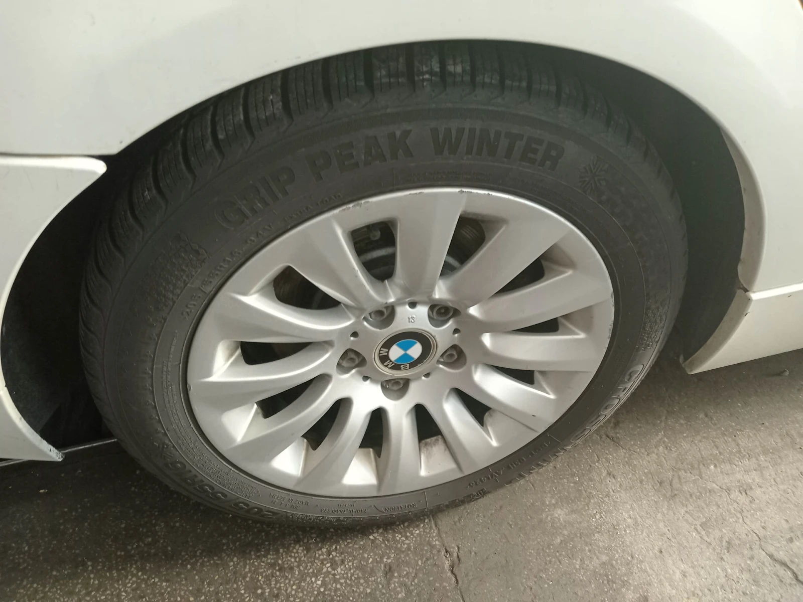 BMW 320 320 XDRIVE, снимка 16 - Автомобили и джипове - 54276740