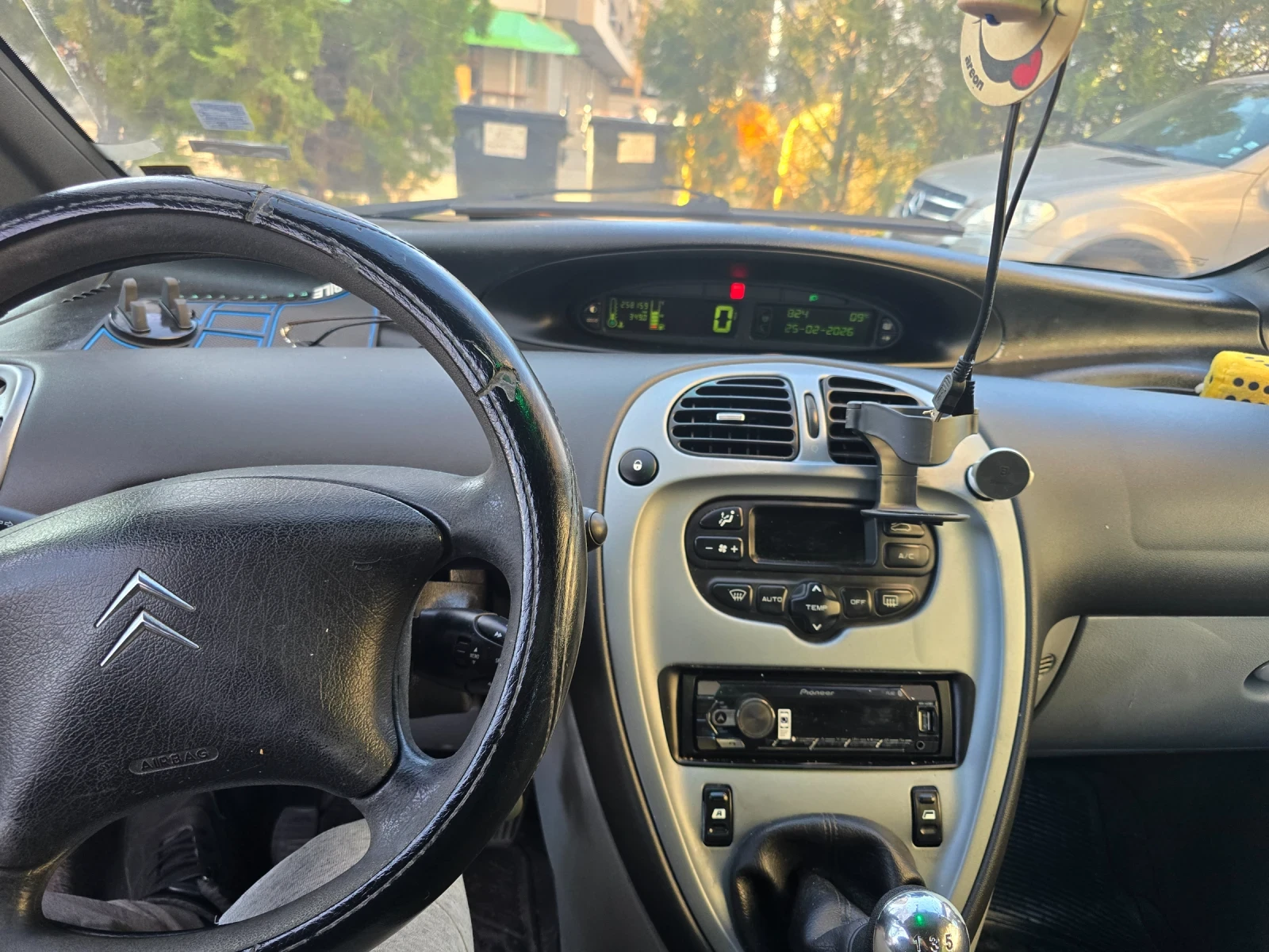 Citroen Xsara picasso 2.0 HDI Facelift, снимка 5 - Автомобили и джипове - 54414334