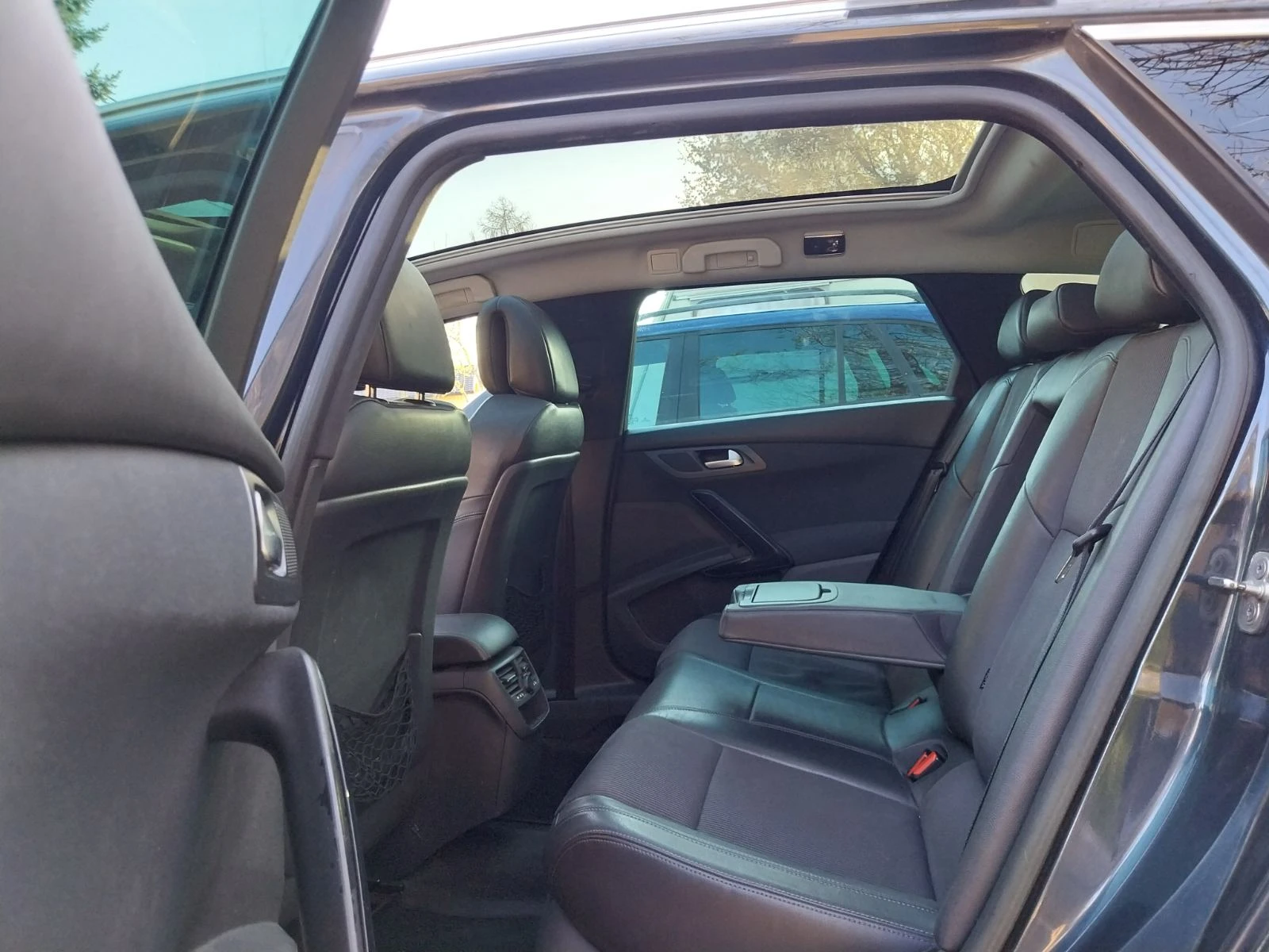 Peugeot 508 2.0 HDI -SW -163 cv , снимка 10 - Автомобили и джипове - 54446671