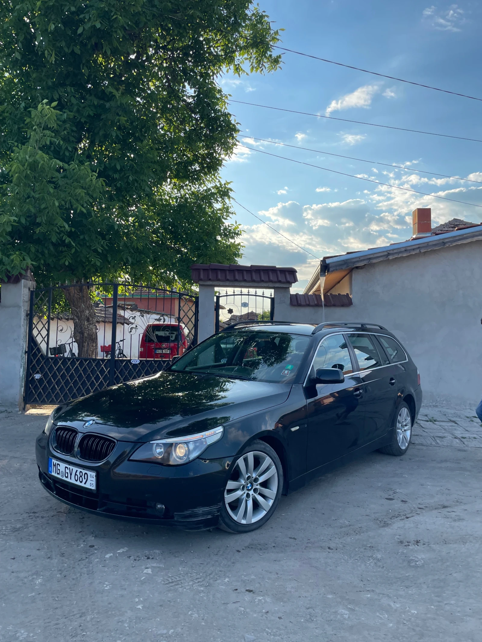BMW 520