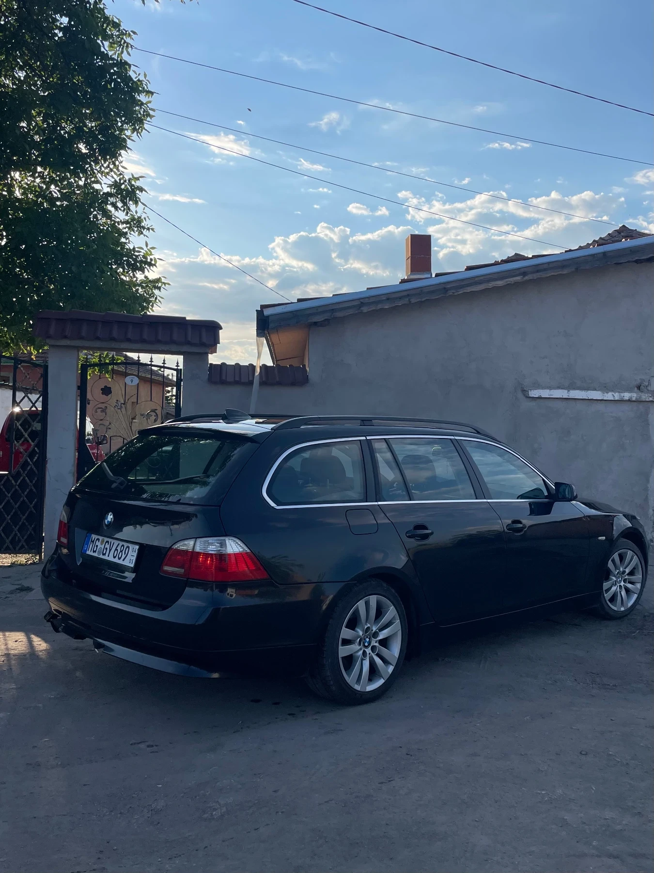 BMW 520, снимка 7 - Автомобили и джипове - 54704688