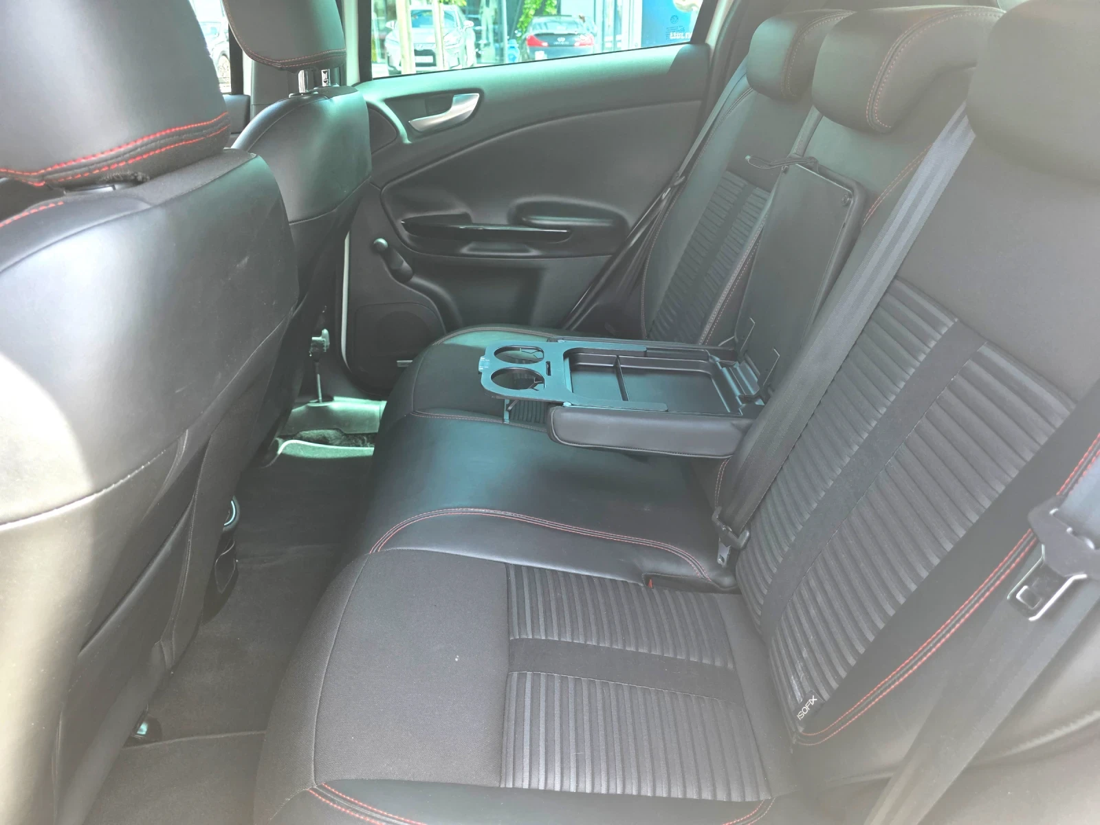 Alfa Romeo Giulietta, снимка 10 - Автомобили и джипове - 54863110