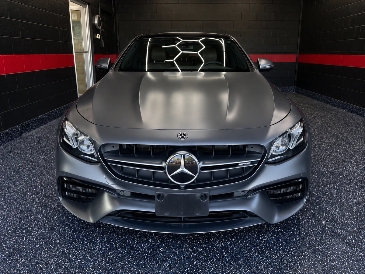 Mercedes-Benz E 63 AMG AMG E 63 S / ПАНОРАМА / КОЖА / ЦЕНА ДО БГ, снимка 2 - Автомобили и джипове - 54900360