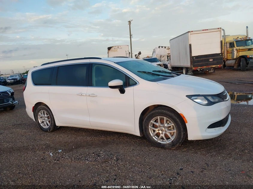 Chrysler Voyager 3.6L V-6 DOHC, VVT, 287HP Front Wheel Drive | Mobile.bg � ����������� 13