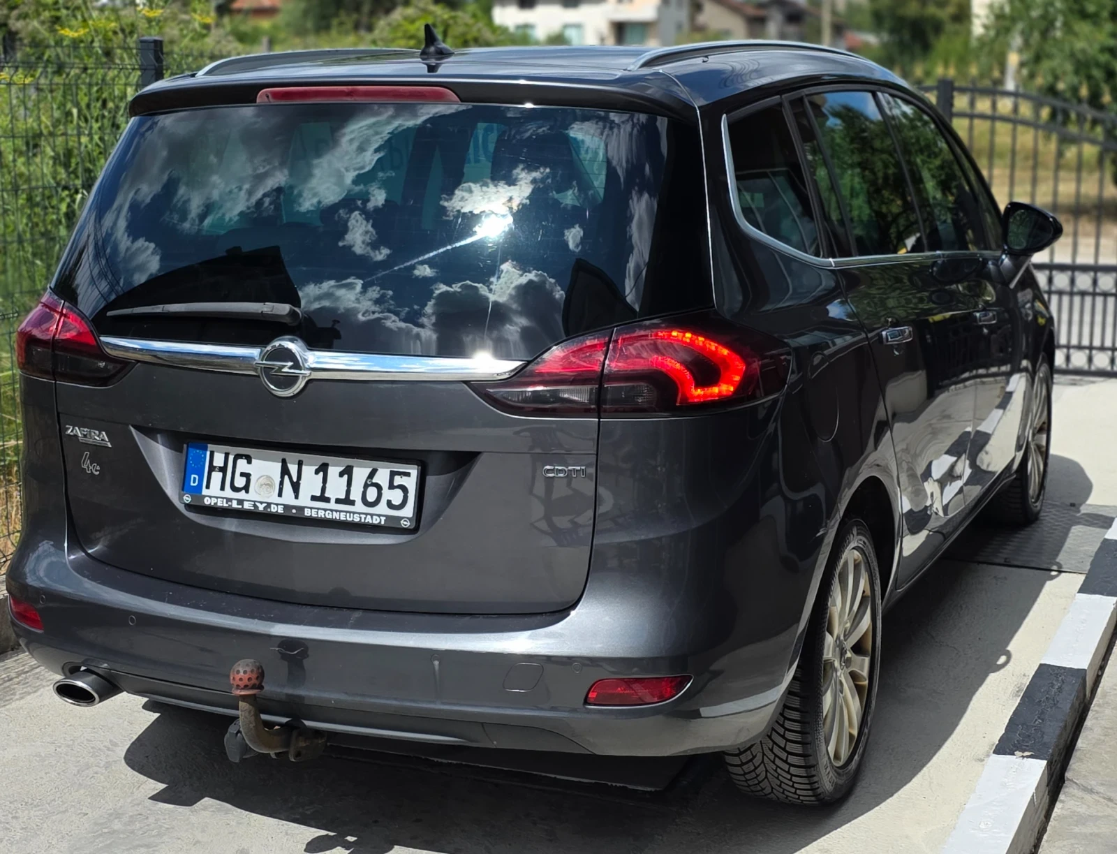 Opel Zafira Zafira Tourer 2.0 CDTI Innovation, снимка 4 - Автомобили и джипове - 55433369