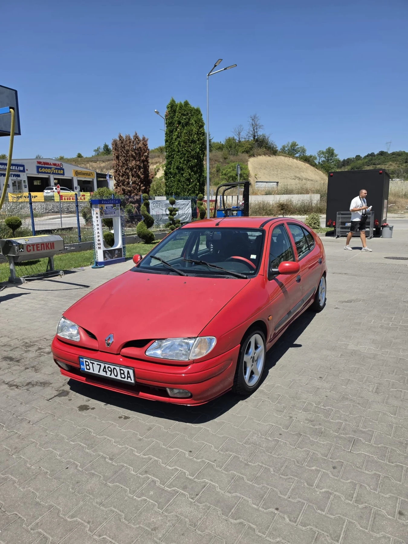 Renault Megane Renault Megane 1997 1.6 75 кс