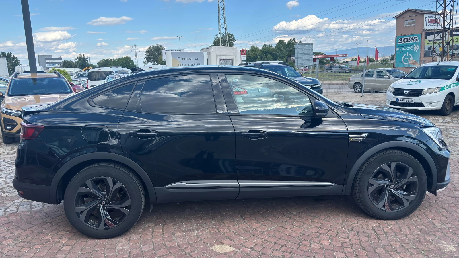 Renault Arkana TCe 140 EDC R.S. LINE, снимка 3 - Автомобили и джипове - 55595879