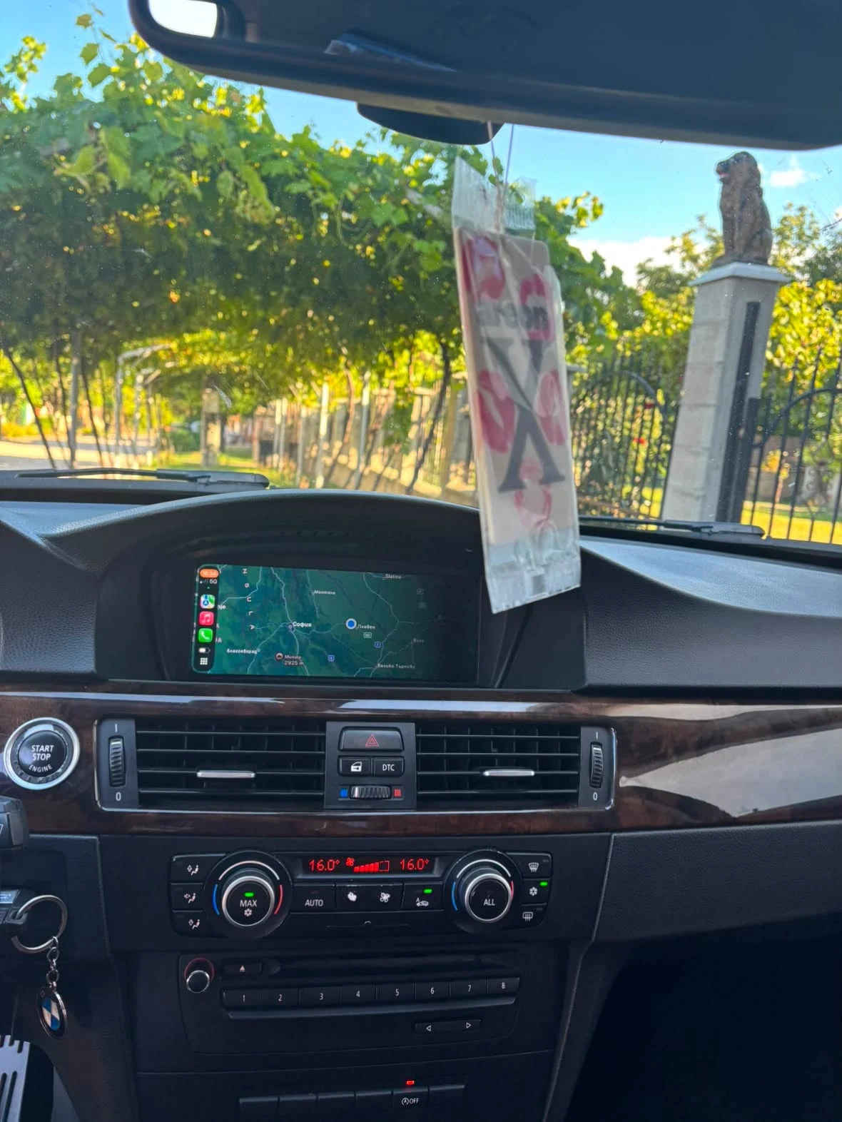 BMW 320, снимка 8 - Автомобили и джипове - 55620364