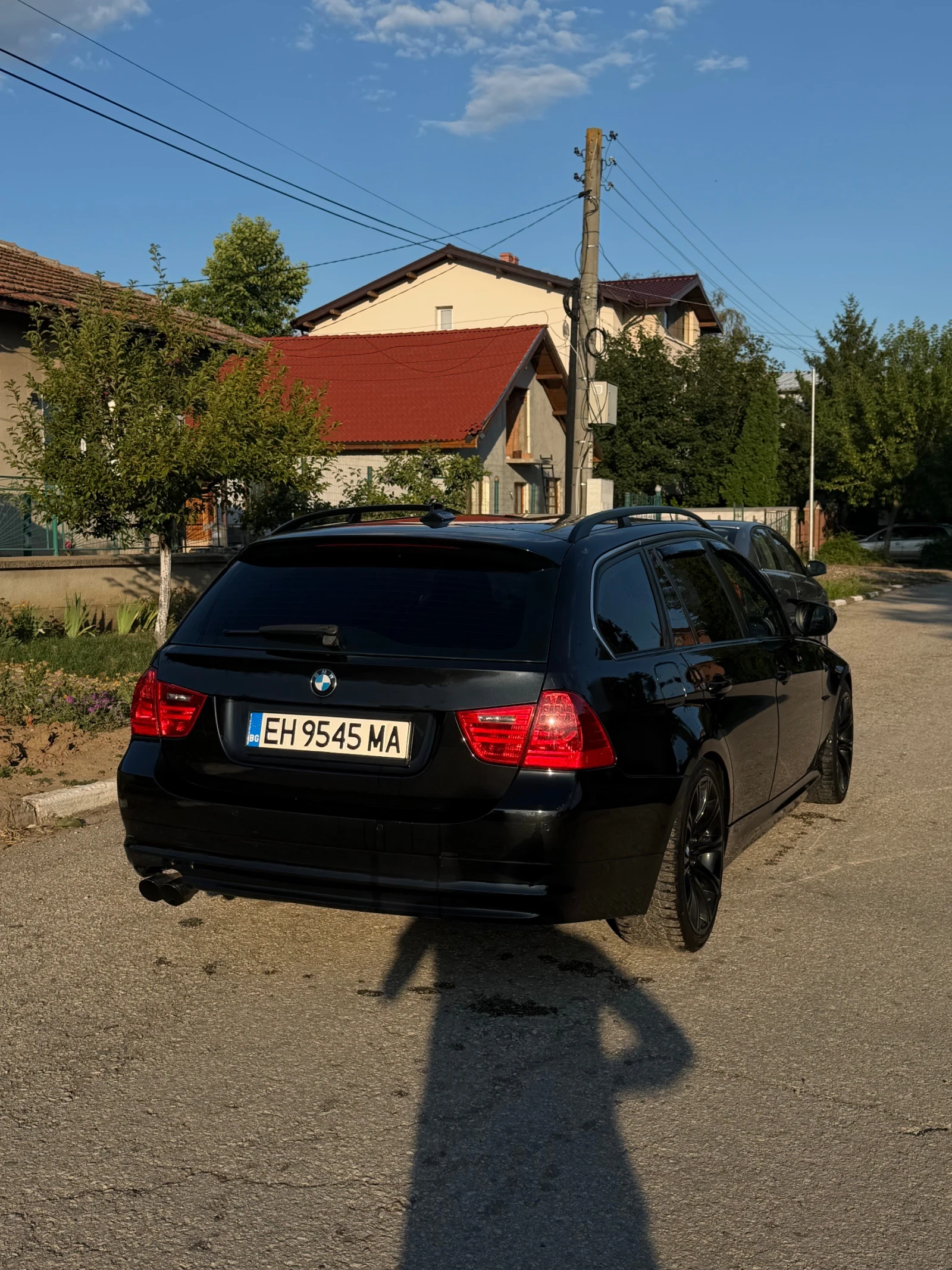 BMW 320, снимка 3 - Автомобили и джипове - 55620364