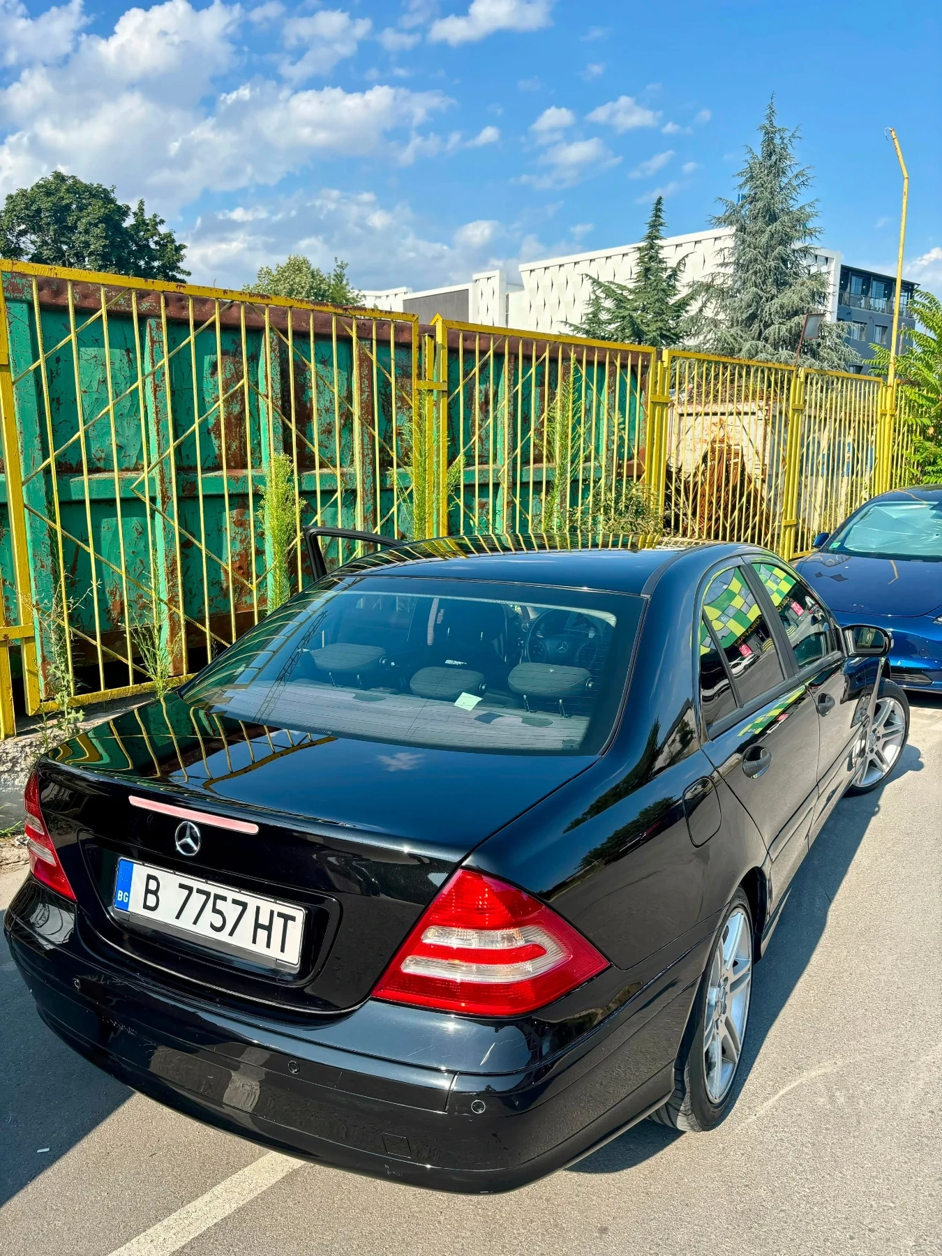 Mercedes-Benz C 200, снимка 5 - Автомобили и джипове - 55659222
