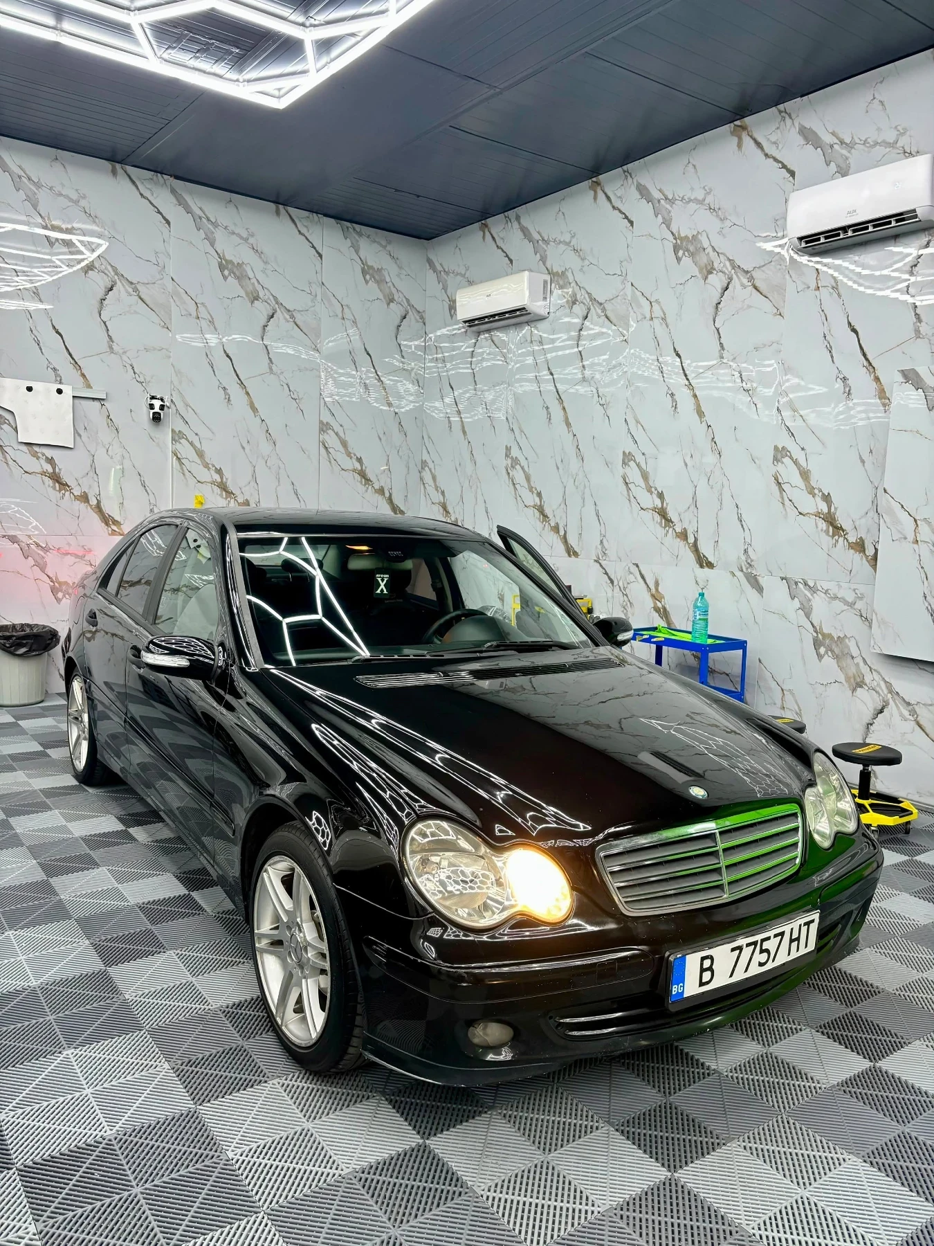 Mercedes-Benz C 200