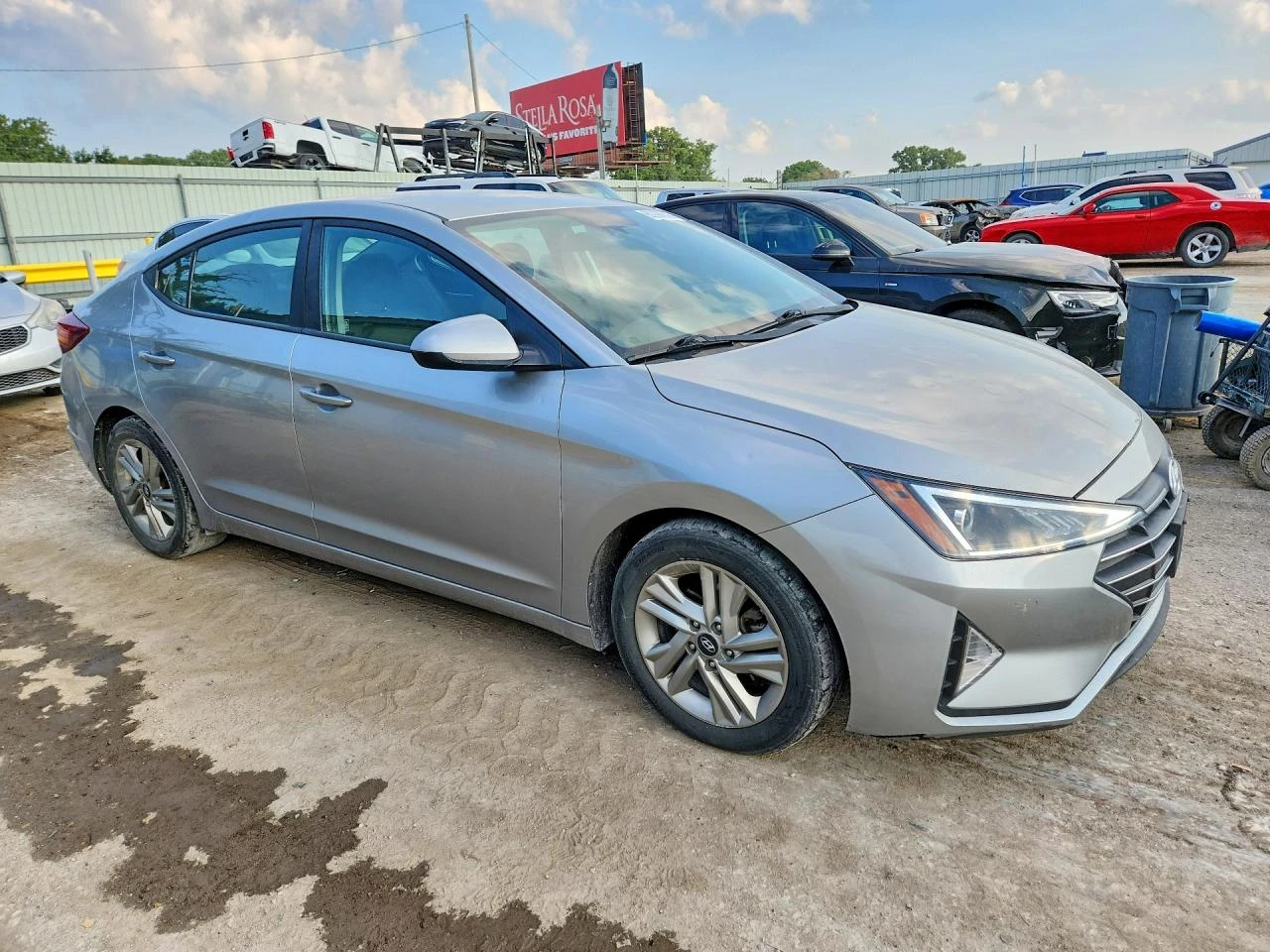 Hyundai Elantra 2.0l Sel, снимка 4 - Автомобили и джипове - 56041046