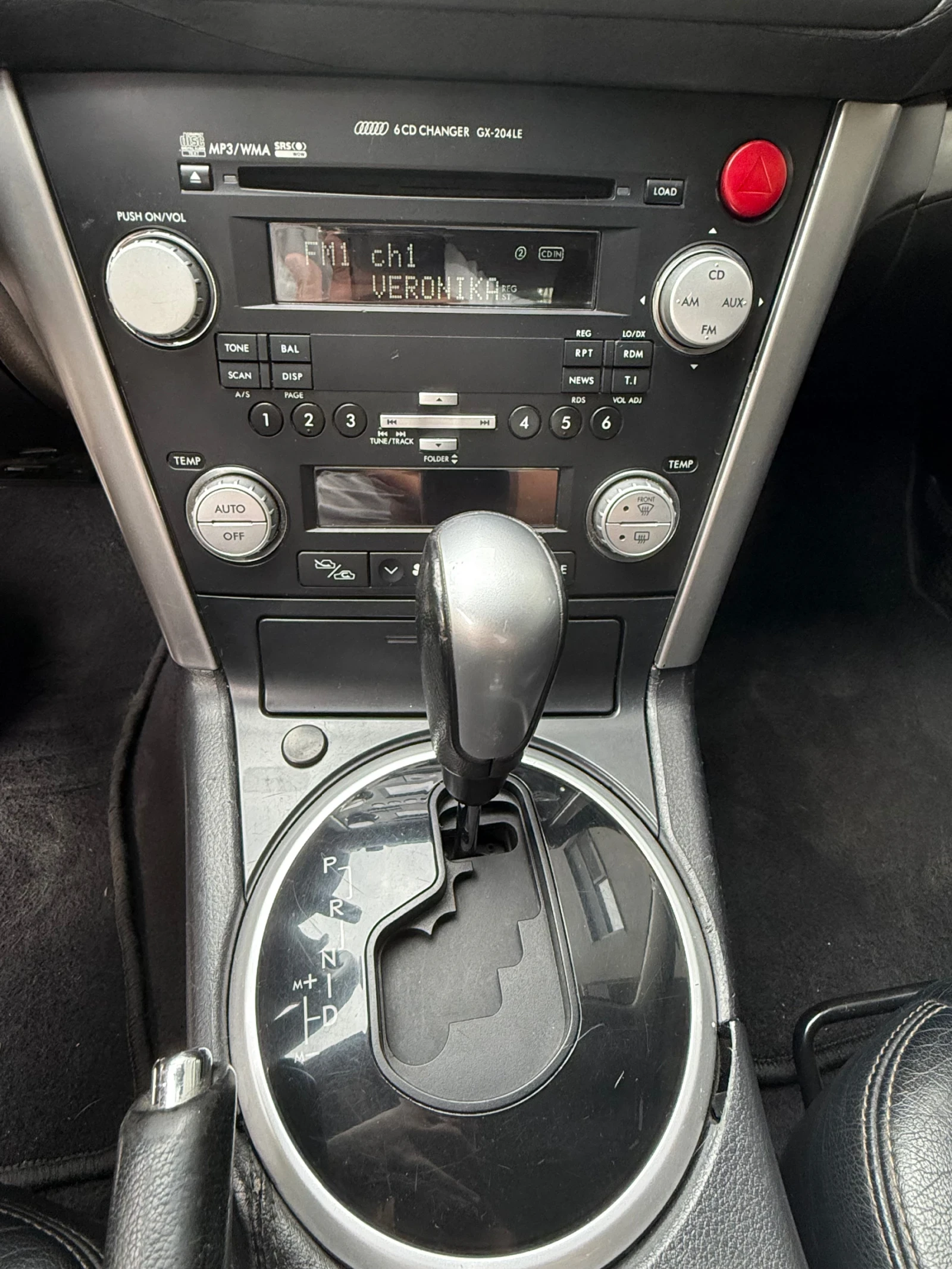 Subaru Outback 3.0, снимка 12 - Автомобили и джипове - 56167008