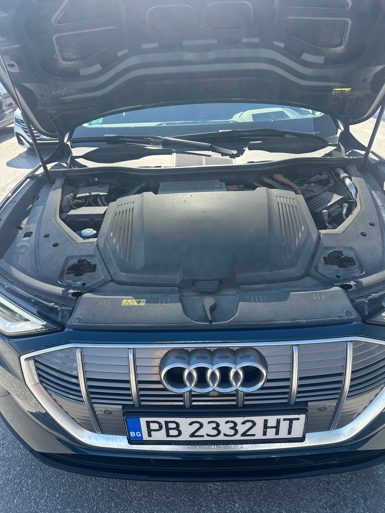 Audi E-Tron 55, снимка 12 - Автомобили и джипове - 56317745