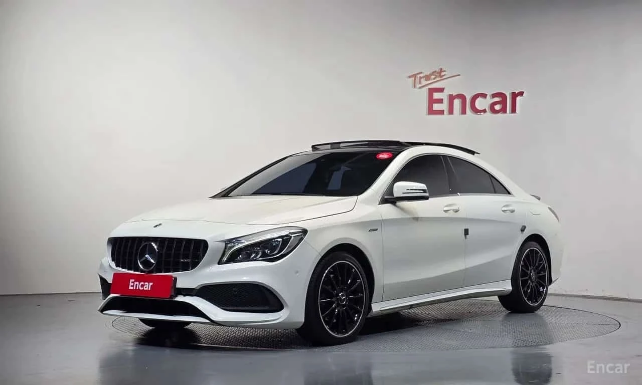Mercedes-Benz CLA 220 *  AMG Line * ФИКСИРАНА ЦЕНА ДО БЪЛГАРИЯ * 