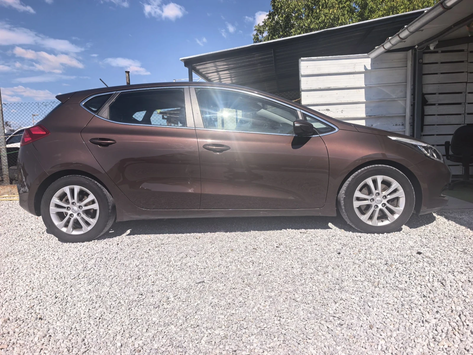 Kia Ceed 1, 6, снимка 3 - Автомобили и джипове - 56525099