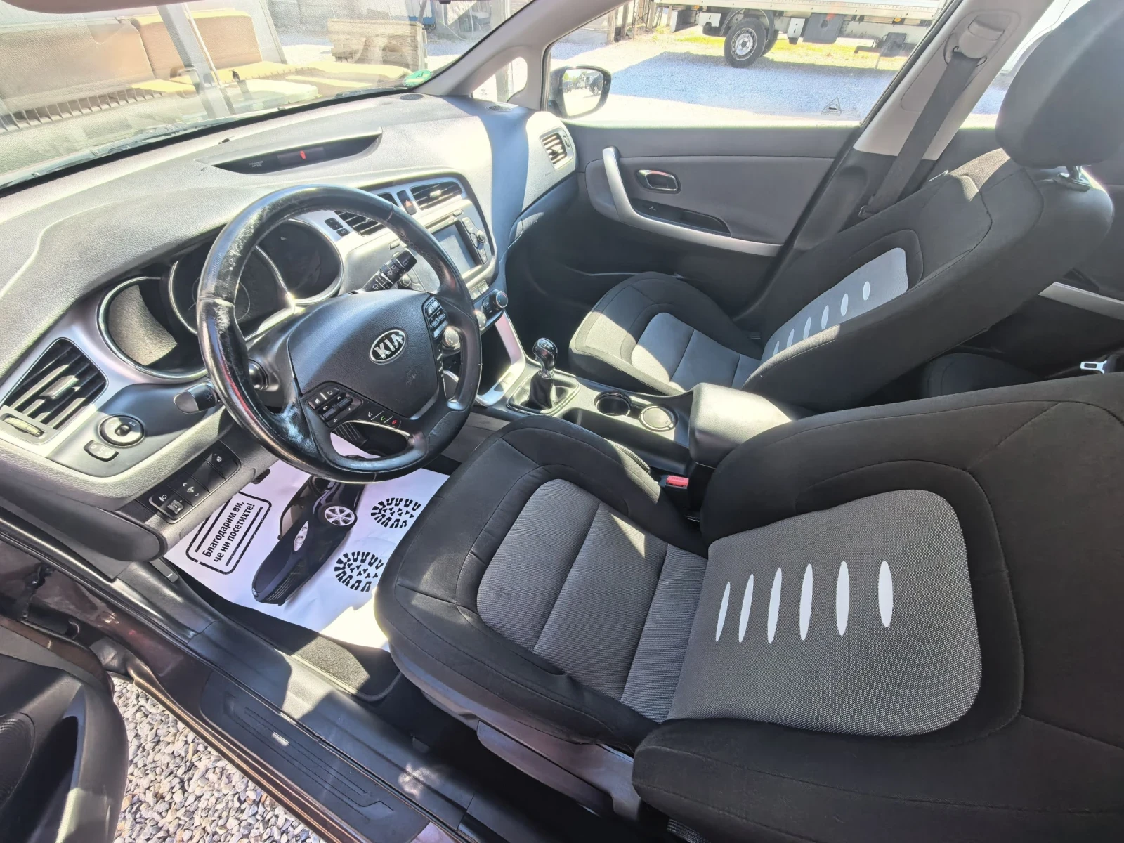 Kia Ceed 1, 6, снимка 8 - Автомобили и джипове - 56525099