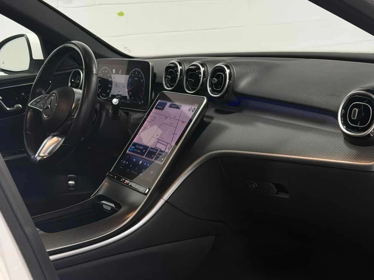 Mercedes-Benz C 300, снимка 9 - Автомобили и джипове - 56731941