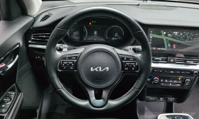 Kia Niro PRESTIGE / ДИСТРОНИК / ОБДУХВАНЕ / КАМЕРА, снимка 12