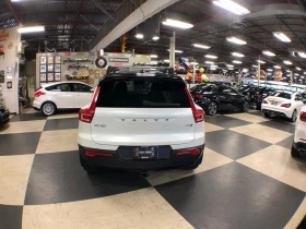 Volvo XC40 * R-DESIGN T5 /NAV PAN/ROOF/B/SPOT/CARPLAY/CAMERA | Mobile.bg    6